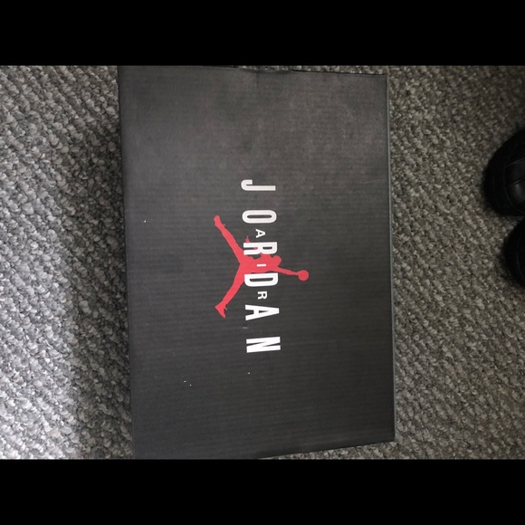 COPY - New Size4 Boys Jordan 11 Retro Concord (20… - Picture 2 of 8